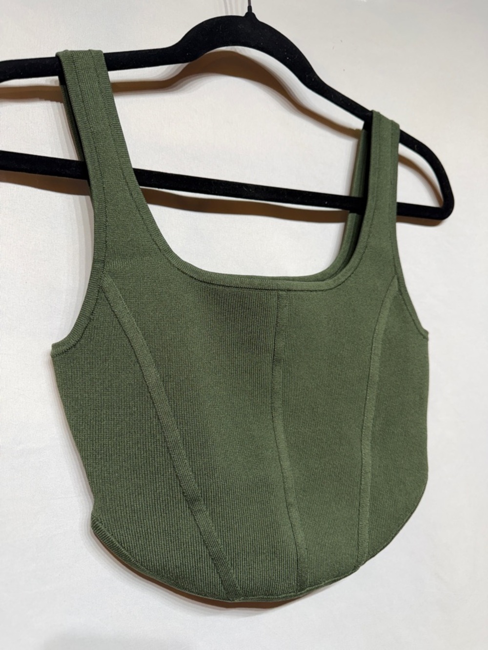 Babaton Sculpt Knit Bustier Tank Sencha Green Small NEW - Picture 2 of 6